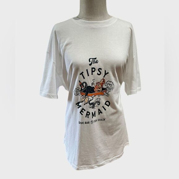 Novelty Cotton TShirt Tee Tipsy Mermaid Dive Bar - Picture 2 of 5